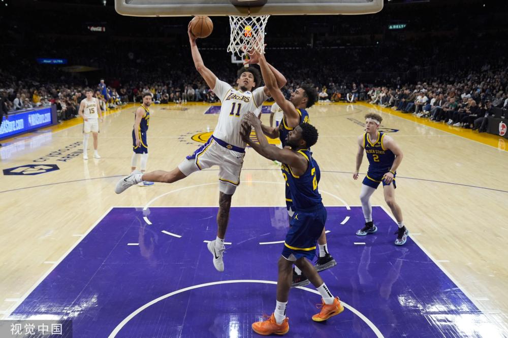 她们不仅拥 她们不仅拥