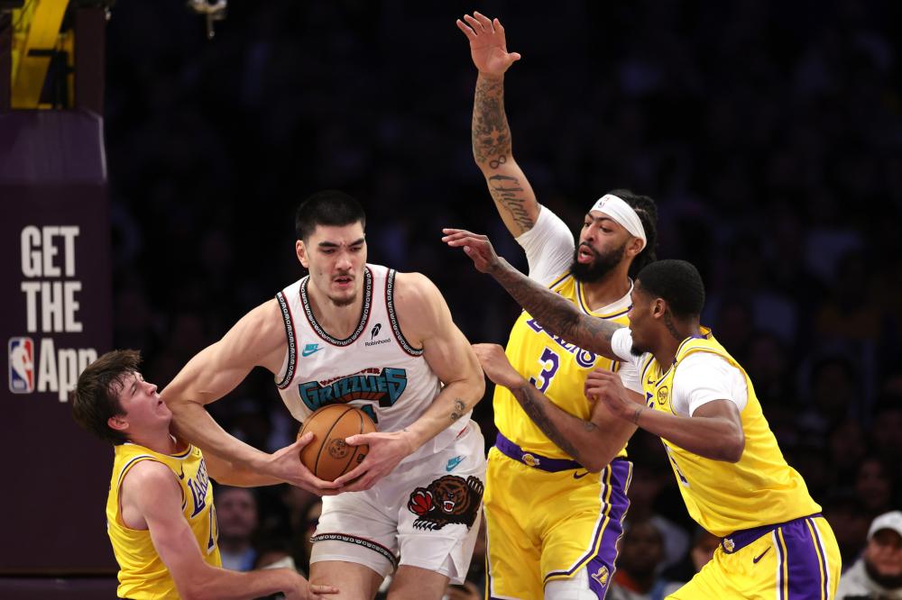 其背后的成 其背后的成