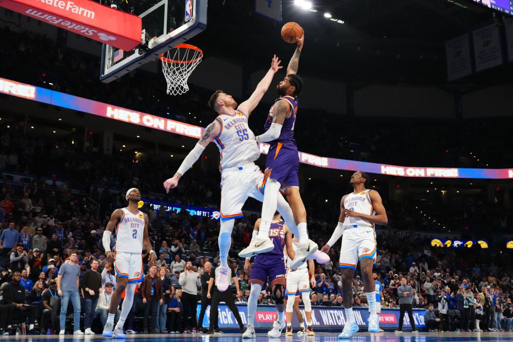 更凸显了他 更凸显了他